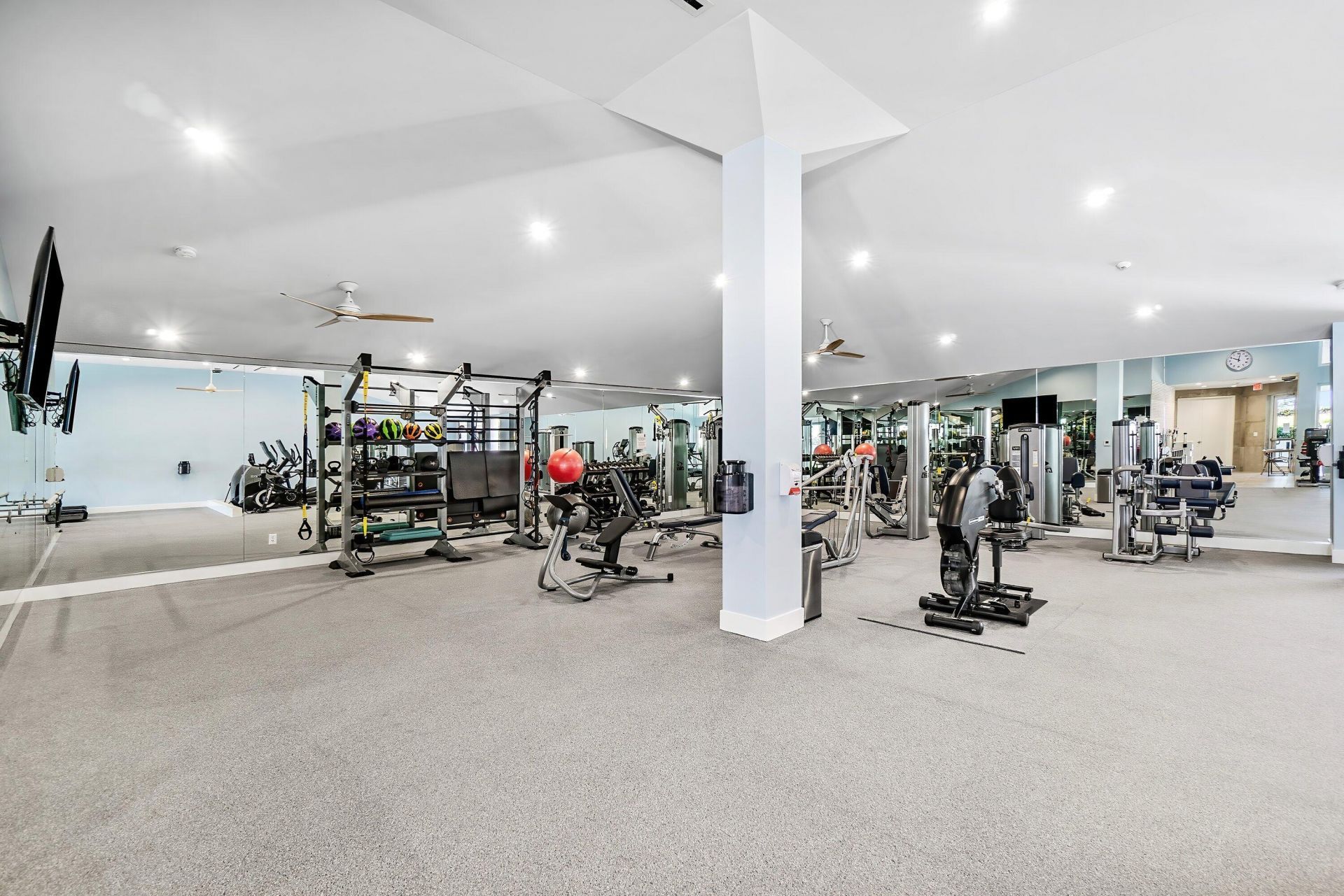 3170 S Ocean Boulevard, Unit N401, Palm Beach, FL 33480 Photo