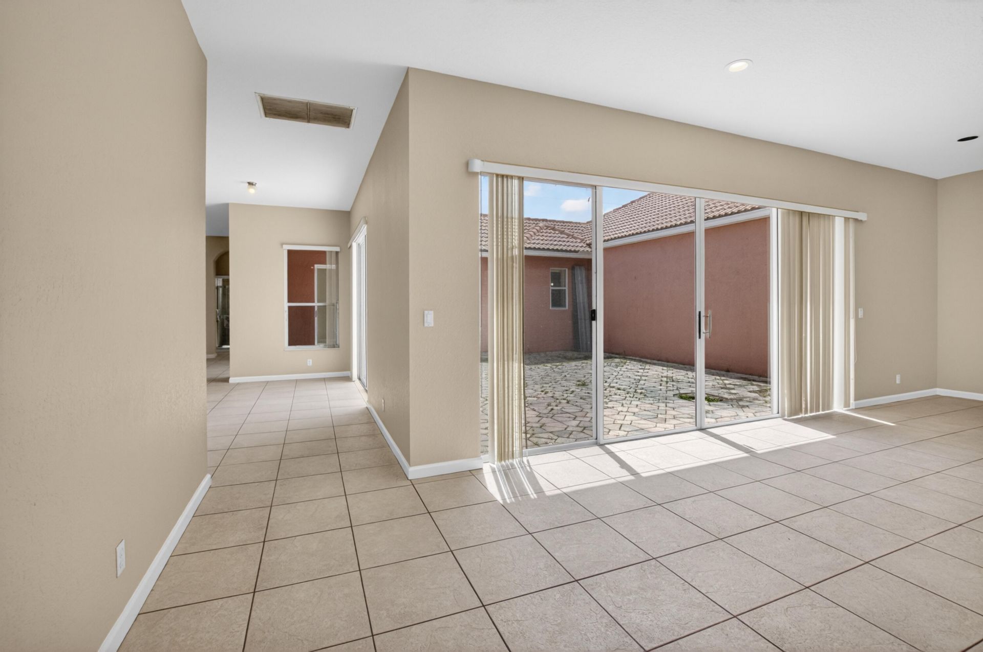 9954 Boynton Gardens Way, Boynton Beach, FL 33437 Photo