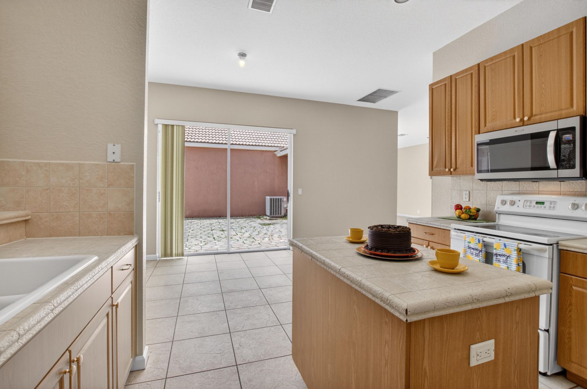 9954 Boynton Gardens Way, Boynton Beach, FL 33437 Photo