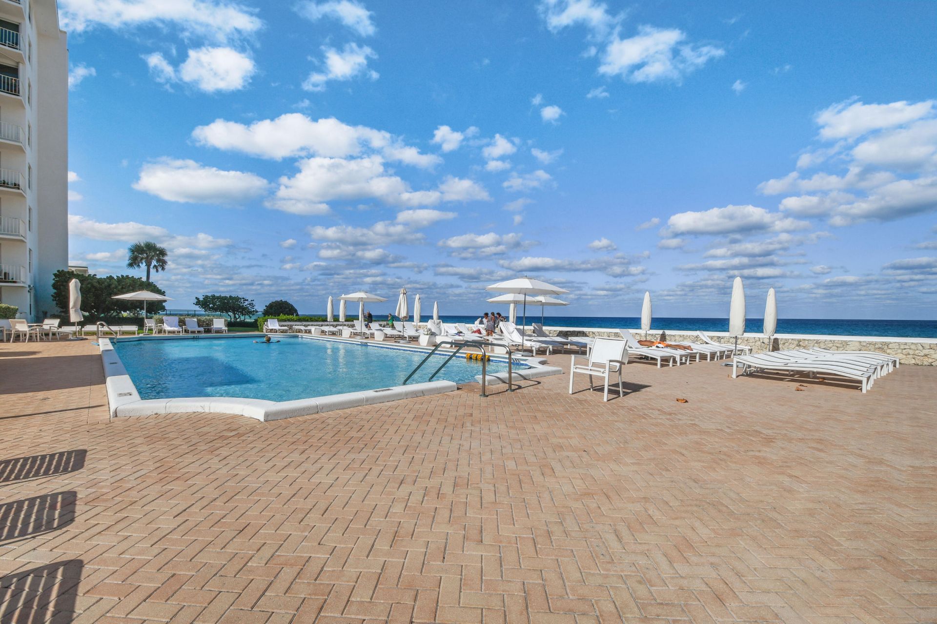 2295 S Ocean Boulevard, Unit 505, Palm Beach, FL 33480 Photo