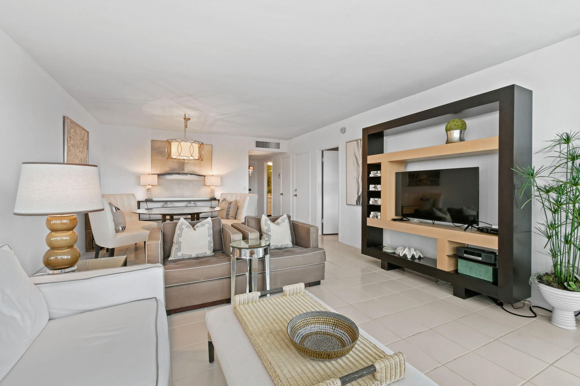 2295 S Ocean Boulevard, Unit 505, Palm Beach, FL 33480 Photo