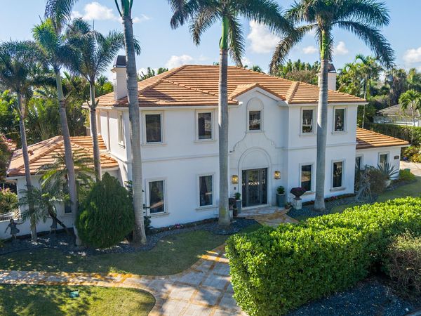286 Jamaica Lane, Palm Beach, FL 33480