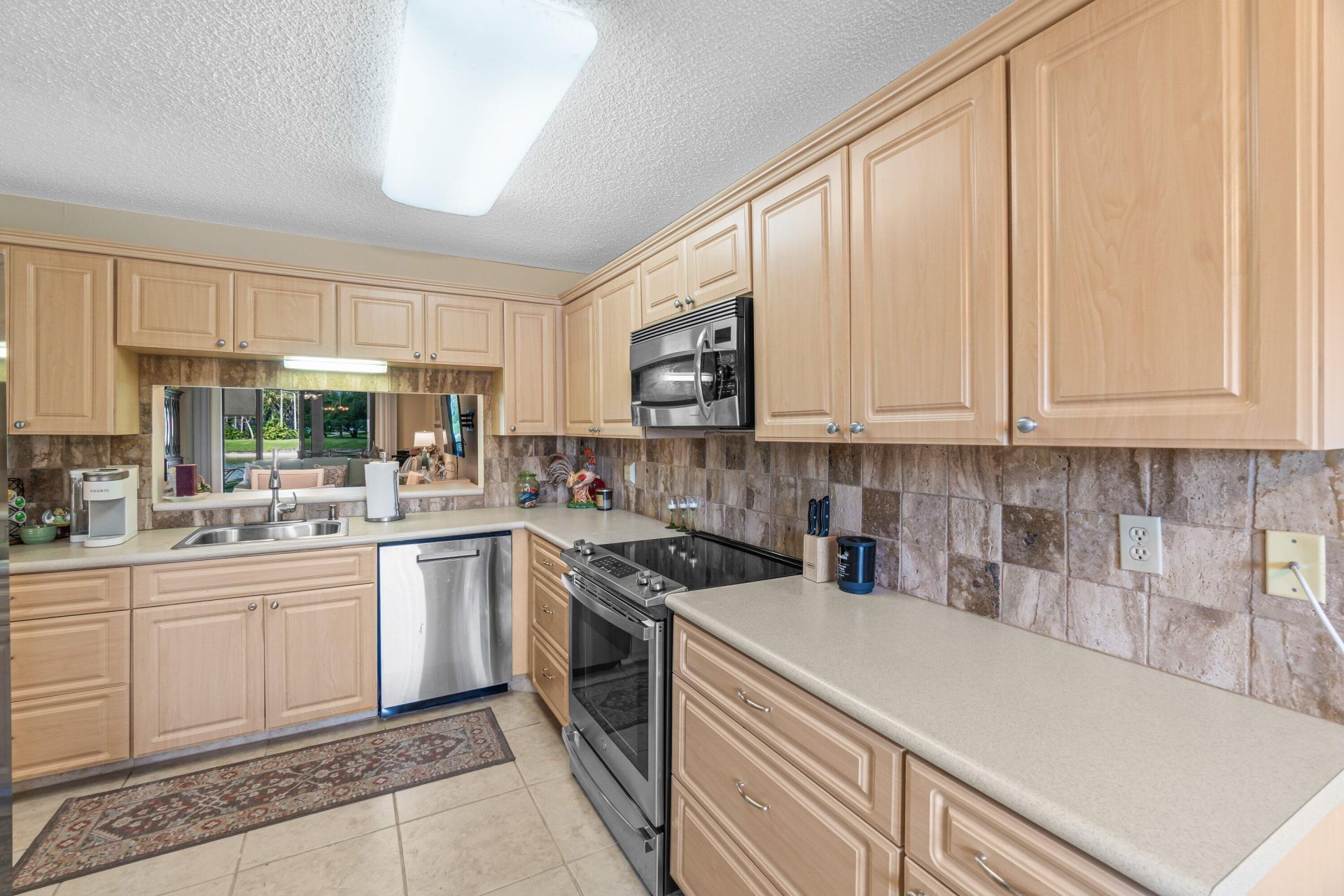 5550 Witney Drive, Unit 102, Delray Beach, FL 33484 Photo