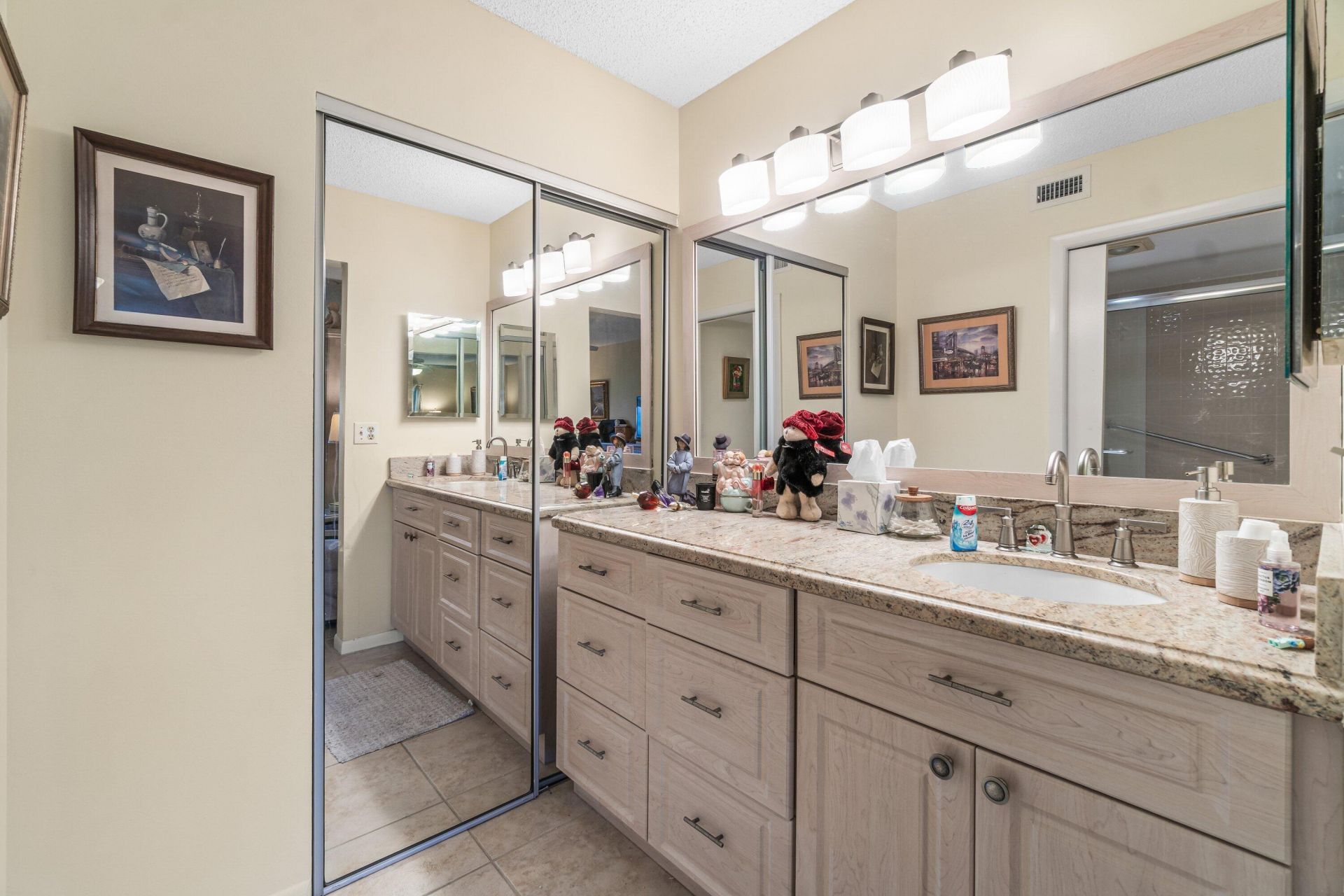 5550 Witney Drive, Unit 102, Delray Beach, FL 33484 Photo