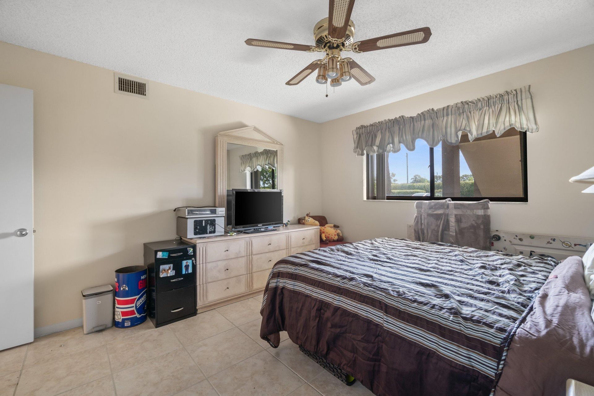 5550 Witney Drive, Unit 102, Delray Beach, FL 33484 Photo