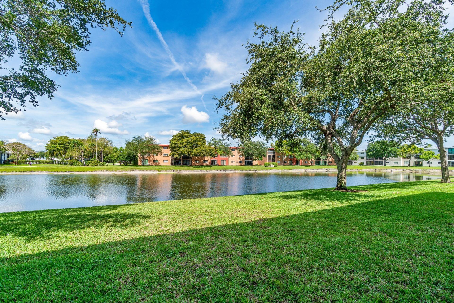 5550 Witney Drive, Unit 102, Delray Beach, FL 33484 Photo