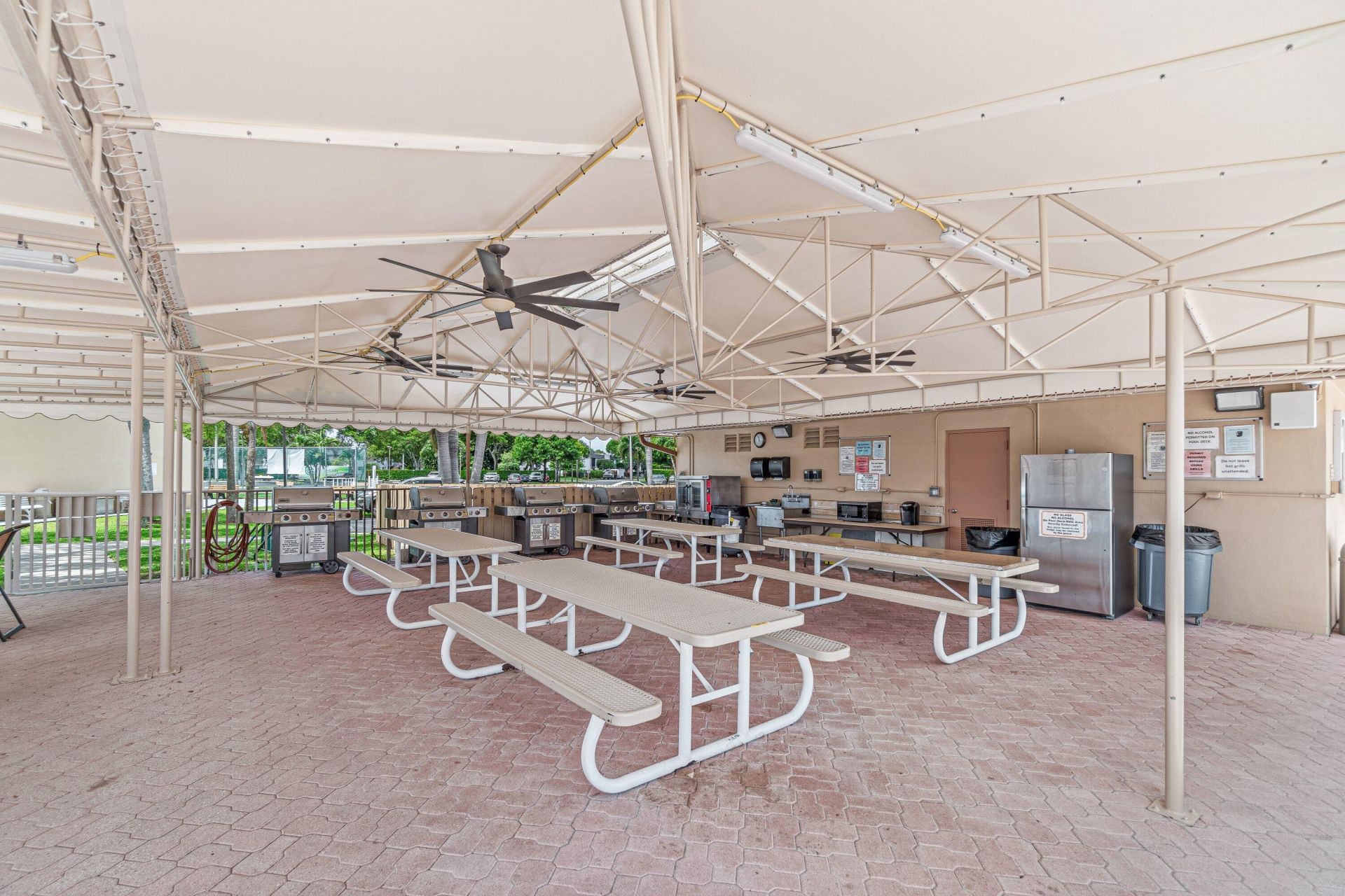 5550 Witney Drive, Unit 102, Delray Beach, FL 33484 Photo