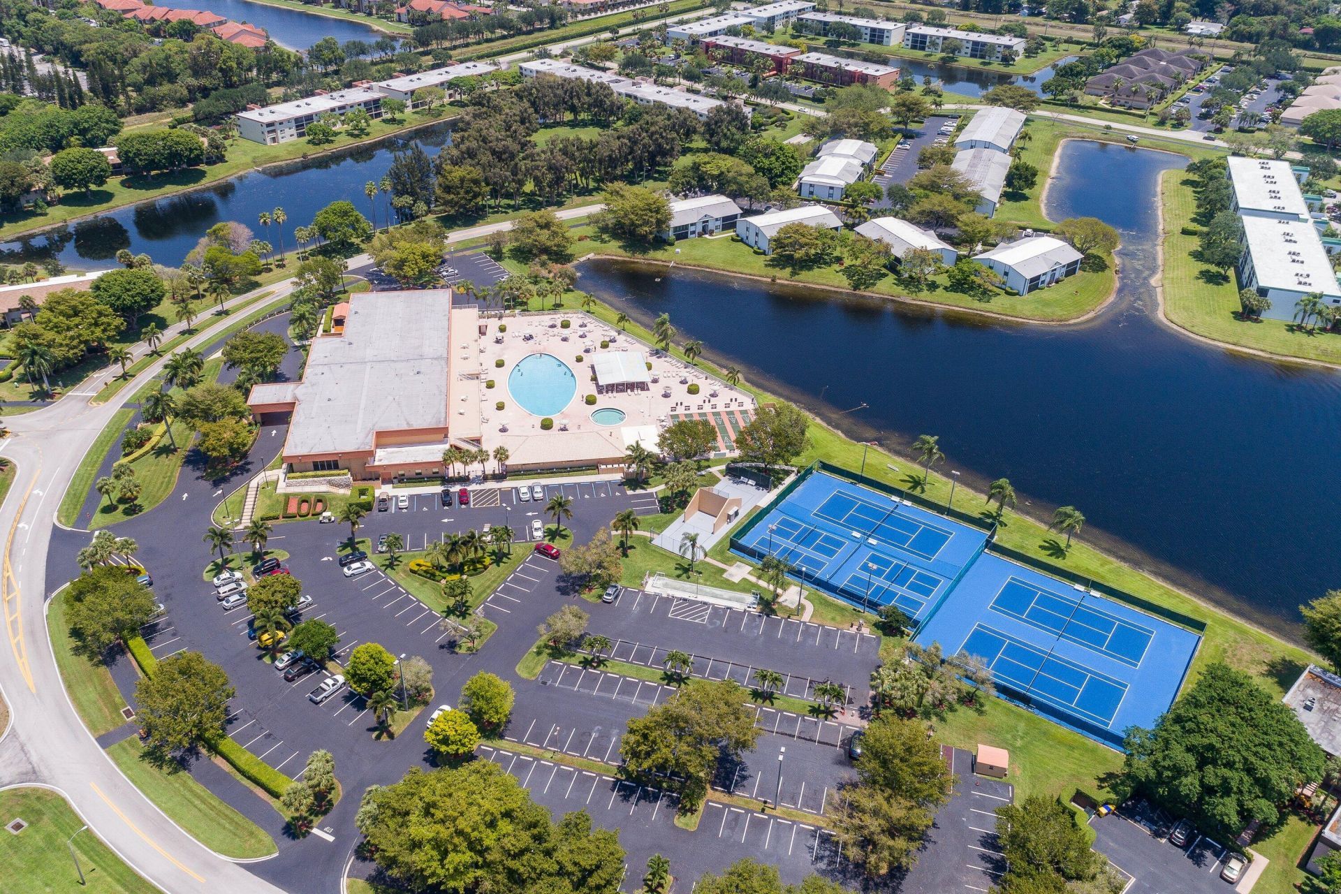5550 Witney Drive, Unit 102, Delray Beach, FL 33484 Photo