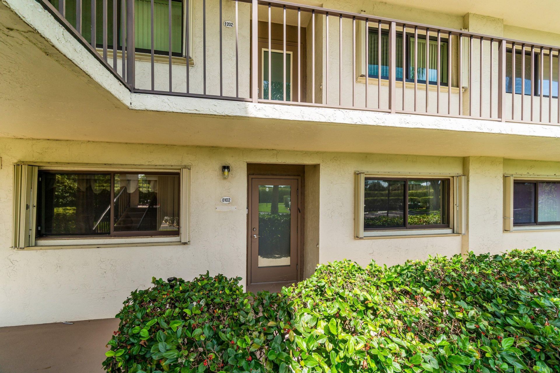 5550 Witney Drive, Unit 102, Delray Beach, FL 33484 Photo