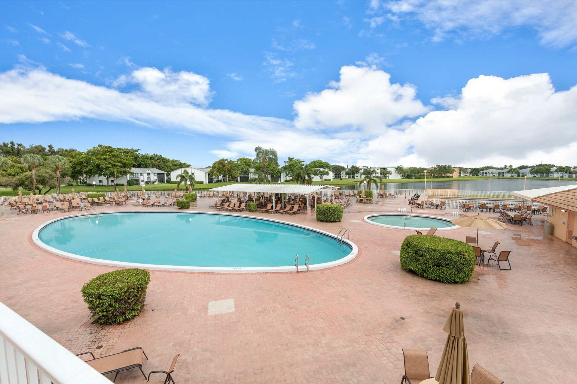 5550 Witney Drive, Unit 102, Delray Beach, FL 33484 Photo