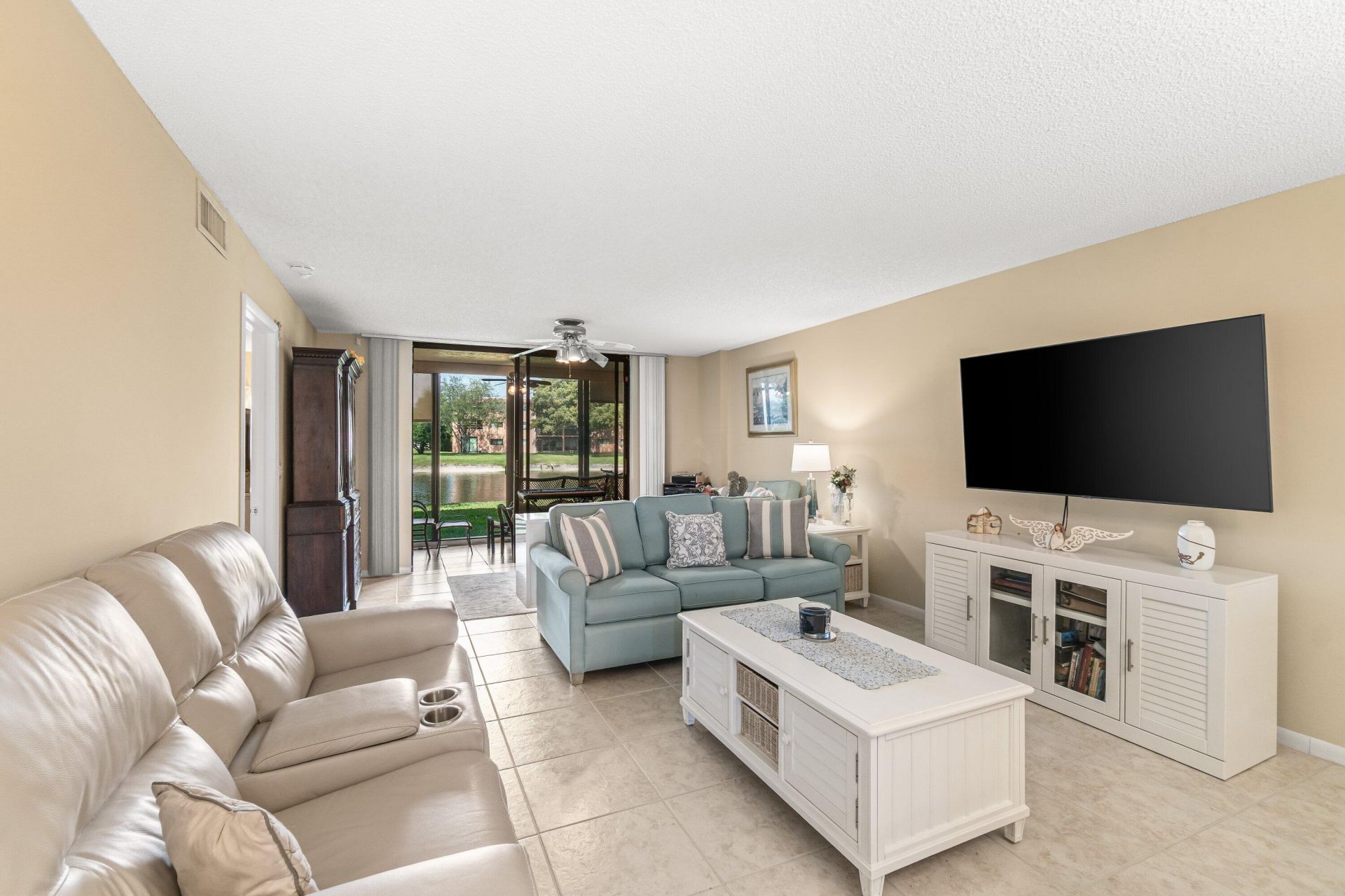 5550 Witney Drive, Unit 102, Delray Beach, FL 33484 Photo