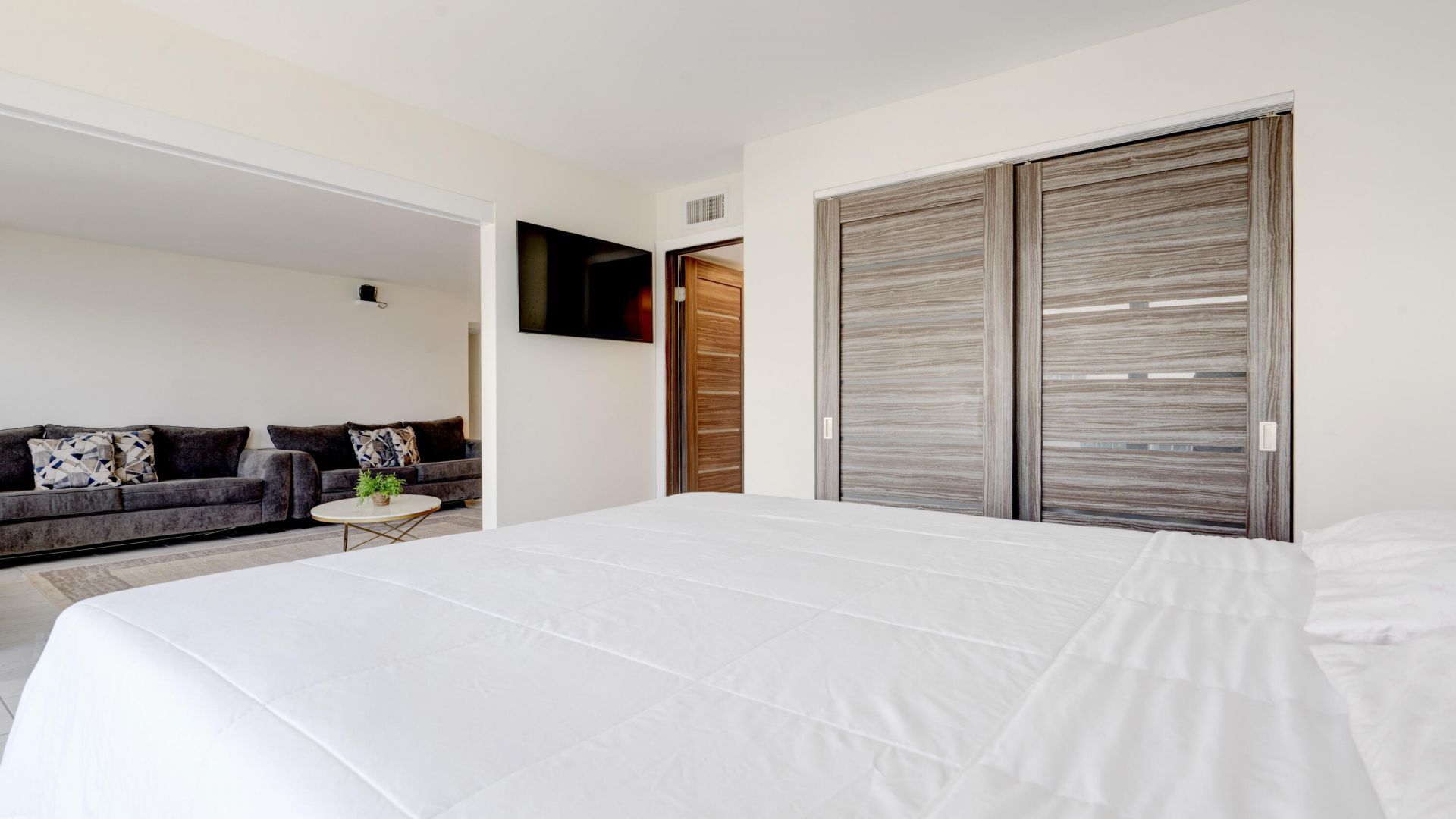 3500 Galt Ocean Drive, Unit 1503, Fort Lauderdale, FL 33308 Photo