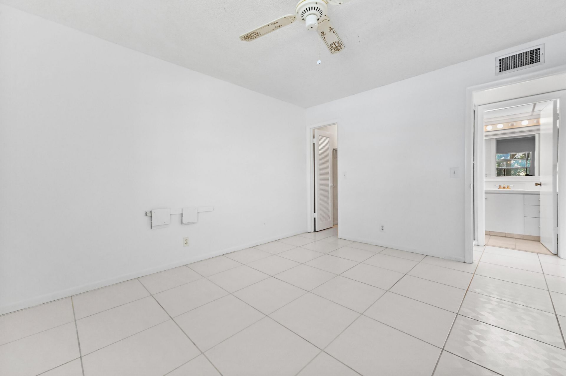 346 Capri, Unit H, Delray Beach, FL 33484 Photo