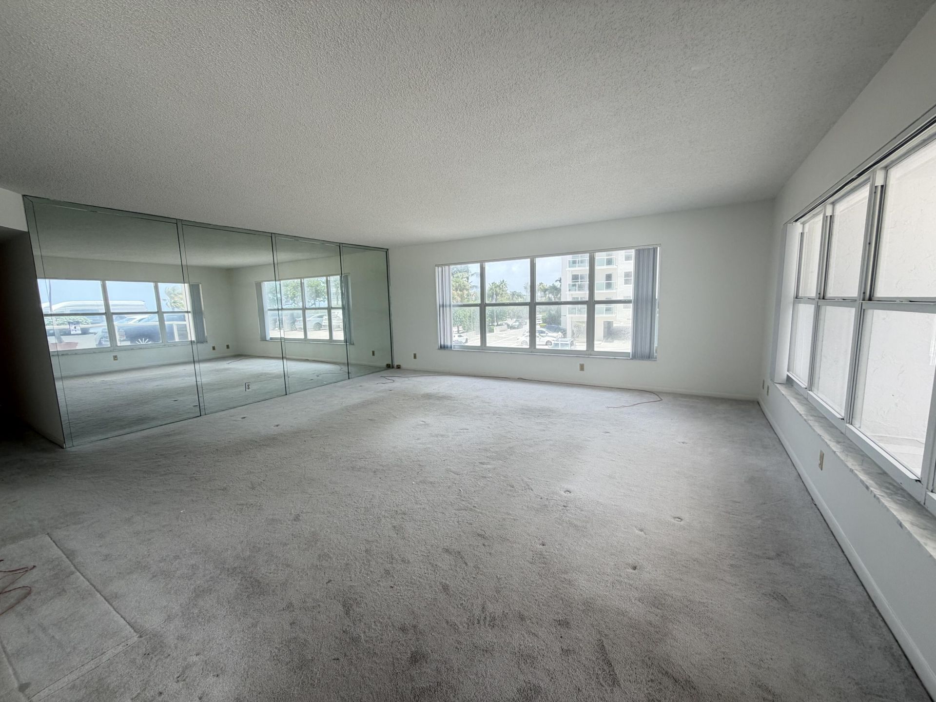 3500 Galt Ocean Drive, Unit 111, Fort Lauderdale, FL 33308 Photo