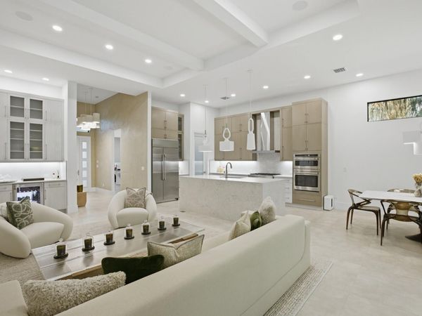 1930 Frosted Turquoise Way, Vero Beach, FL 32963