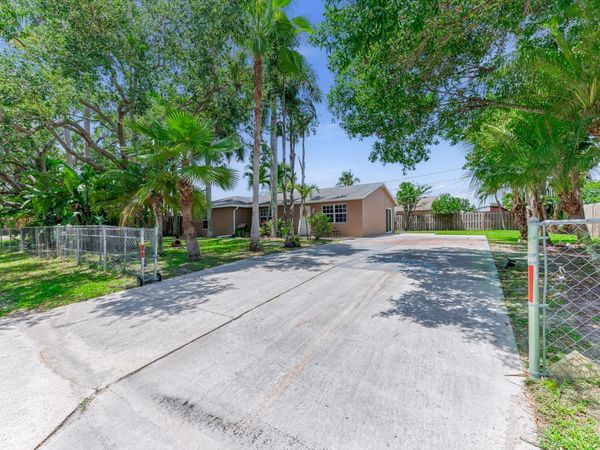 9159 Honeywell Road, Lake Worth, FL 33467
