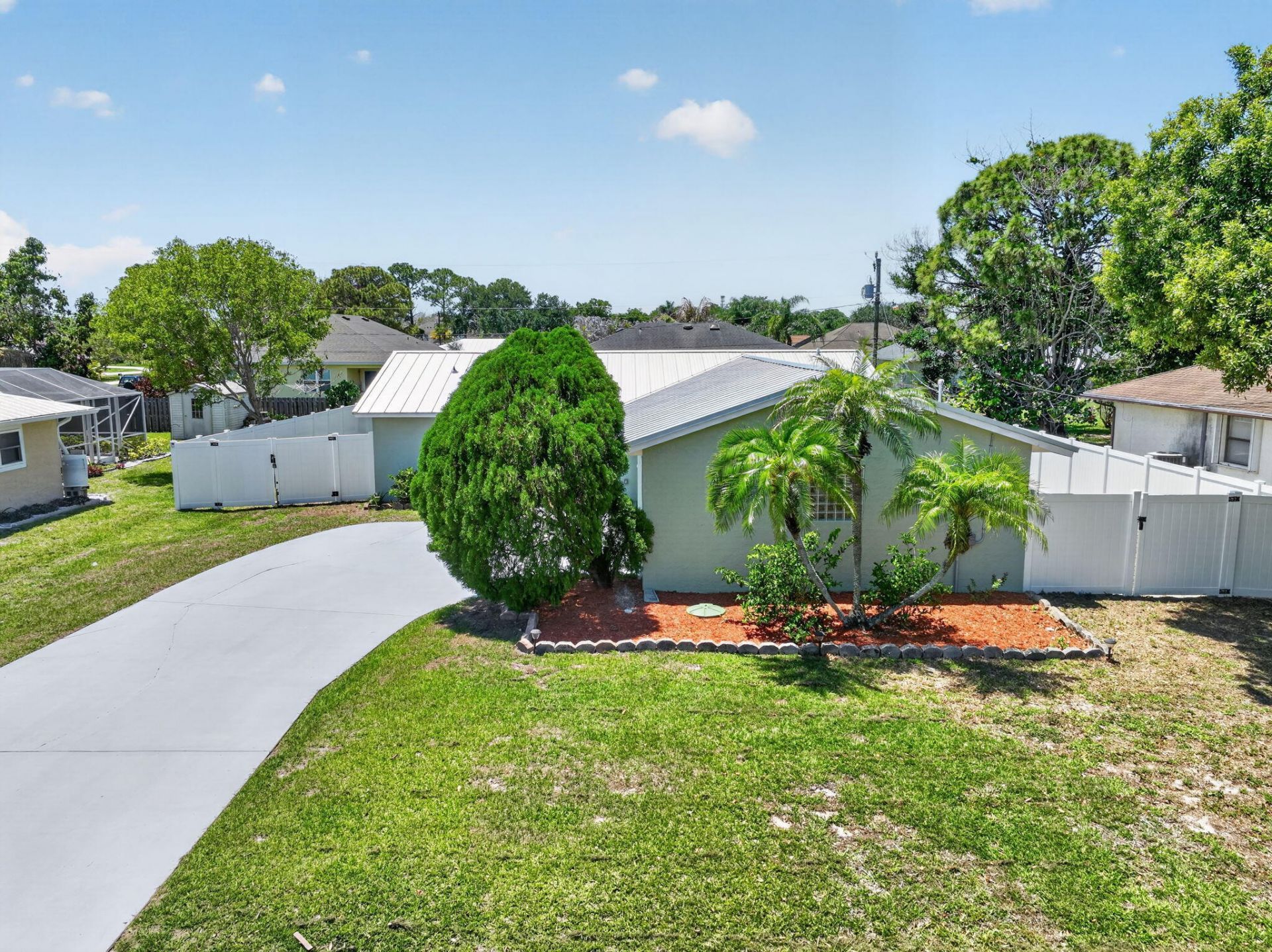 2190 SW Kail Street, Port Saint Lucie, FL 34984 Photo
