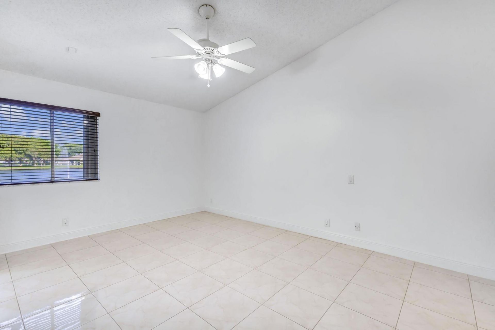 9130 Vineland Court, Unit C, Boca Raton, FL 33496 Photo