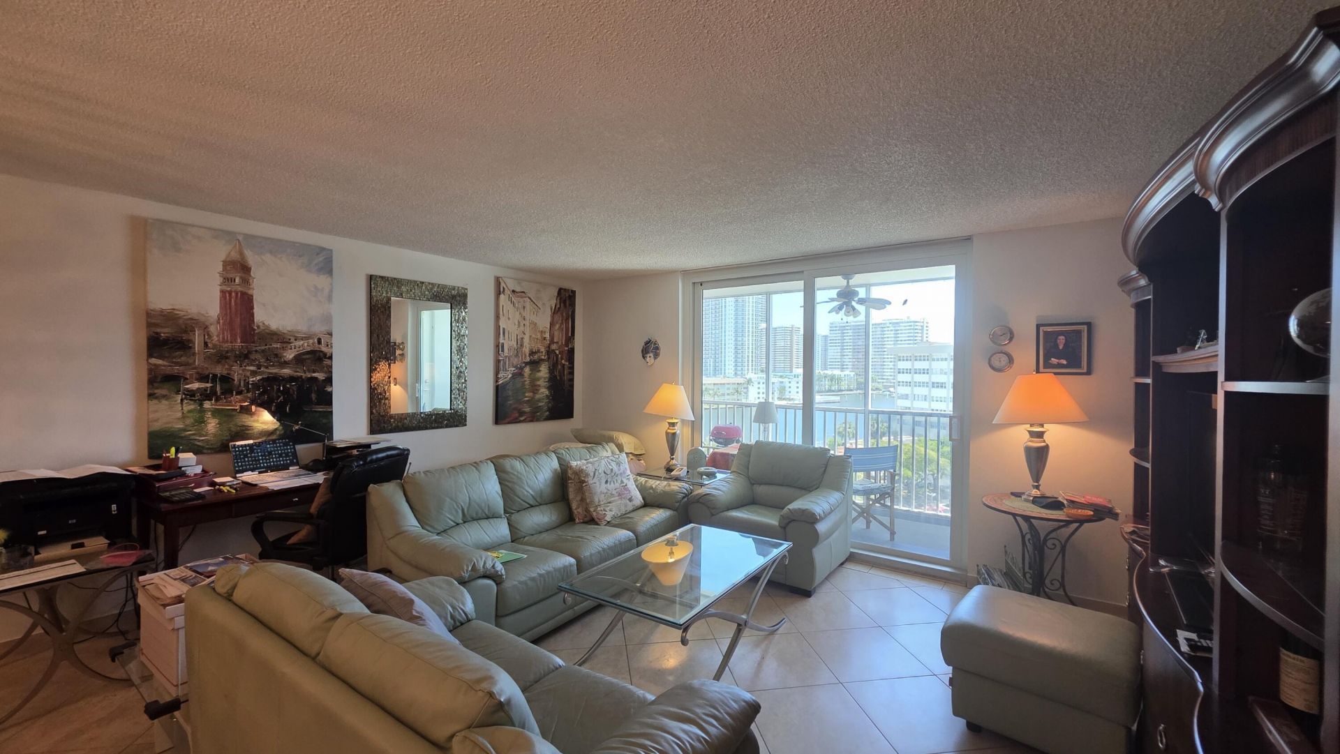 100 Golden Isles Drive, Unit 714, Hallandale Beach, FL 33009 Photo