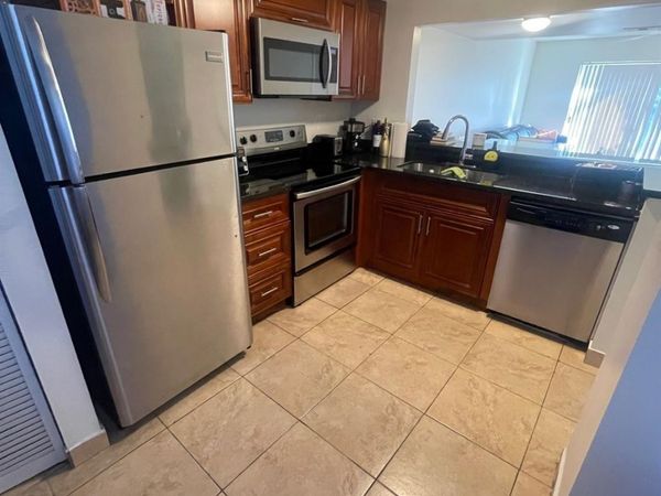3910 NW 90th Avenue, Unit 3910, Sunrise, FL 33351