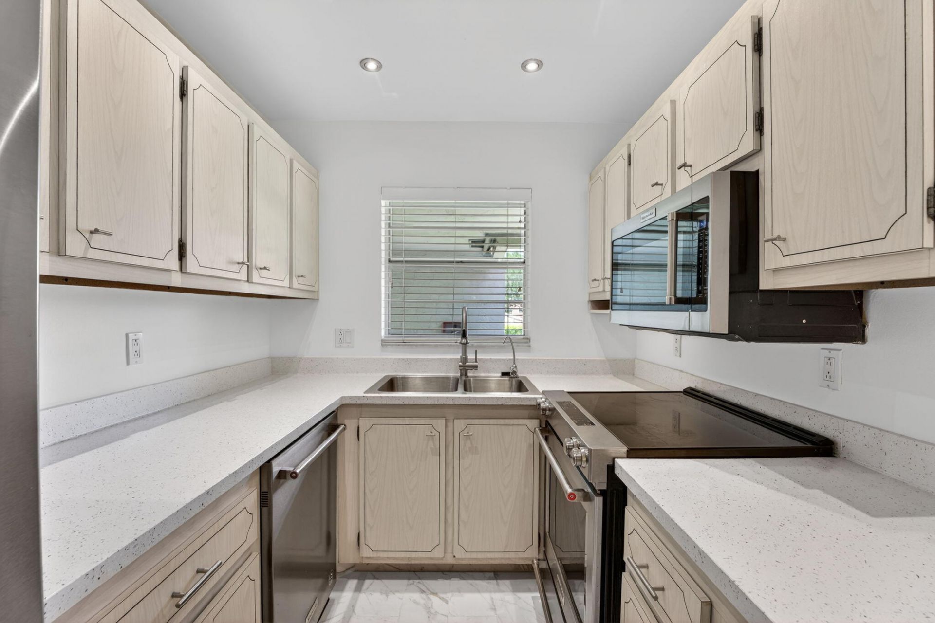 1174 NW 13th Street, Unit 242b, Boca Raton, FL 33486 Photo
