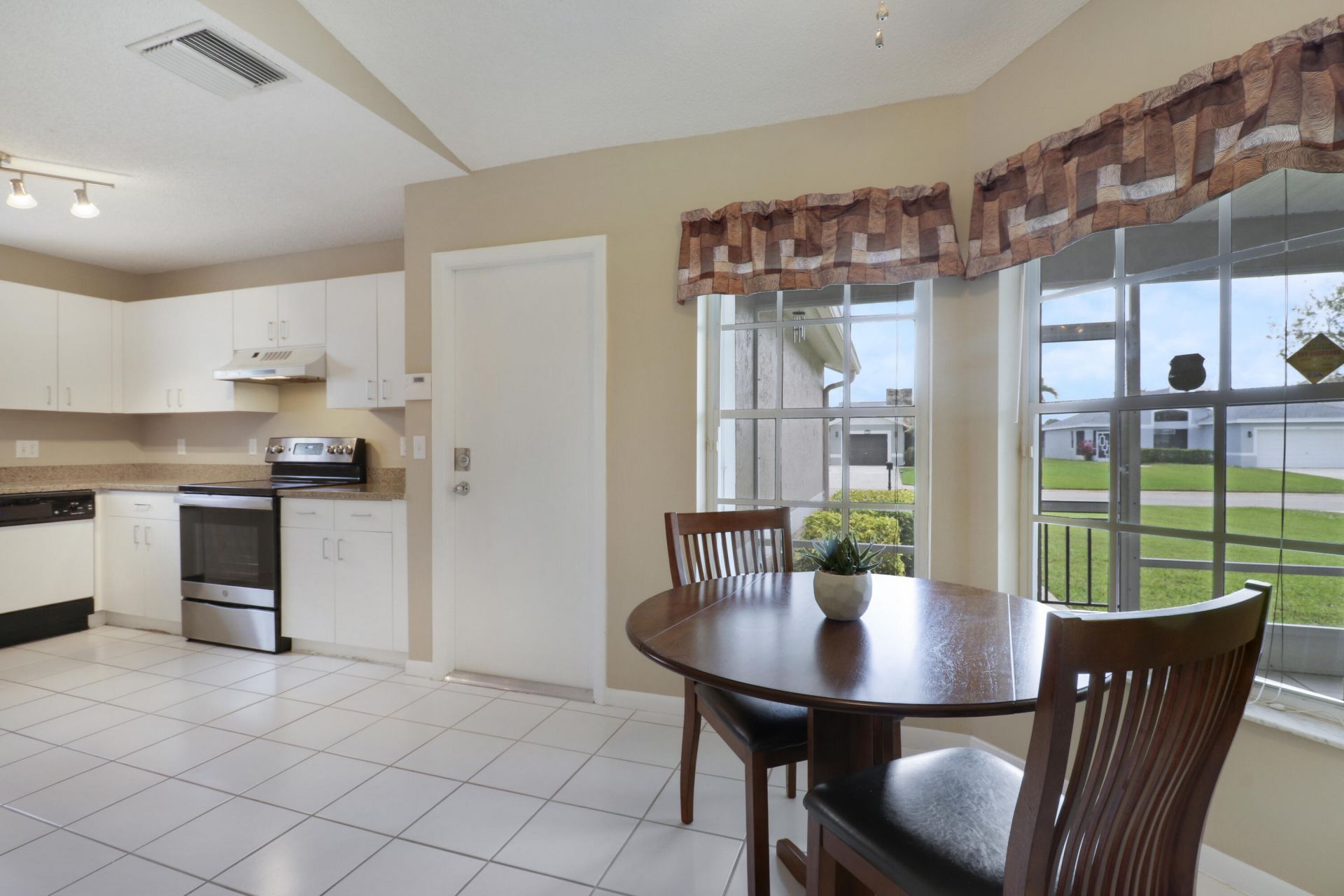 6849 Barnwell Drive, Boynton Beach, FL 33437 Photo
