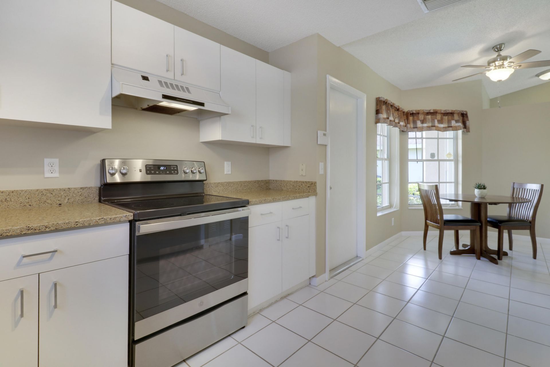 6849 Barnwell Drive, Boynton Beach, FL 33437 Photo