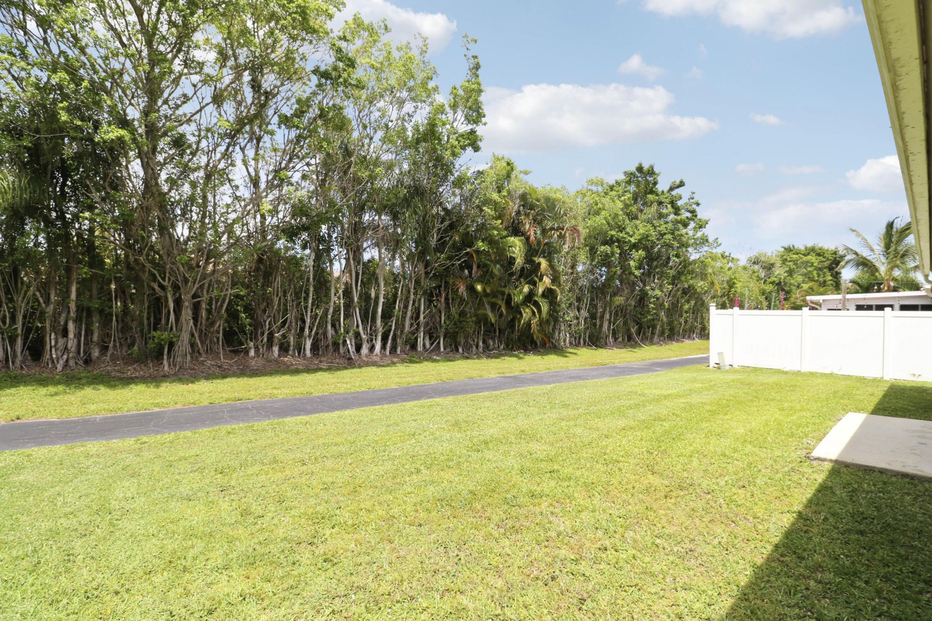 6849 Barnwell Drive, Boynton Beach, FL 33437 Photo