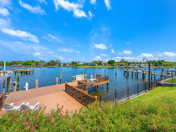 12864 S Shore Drive, Palm Beach Gardens, FL 33410