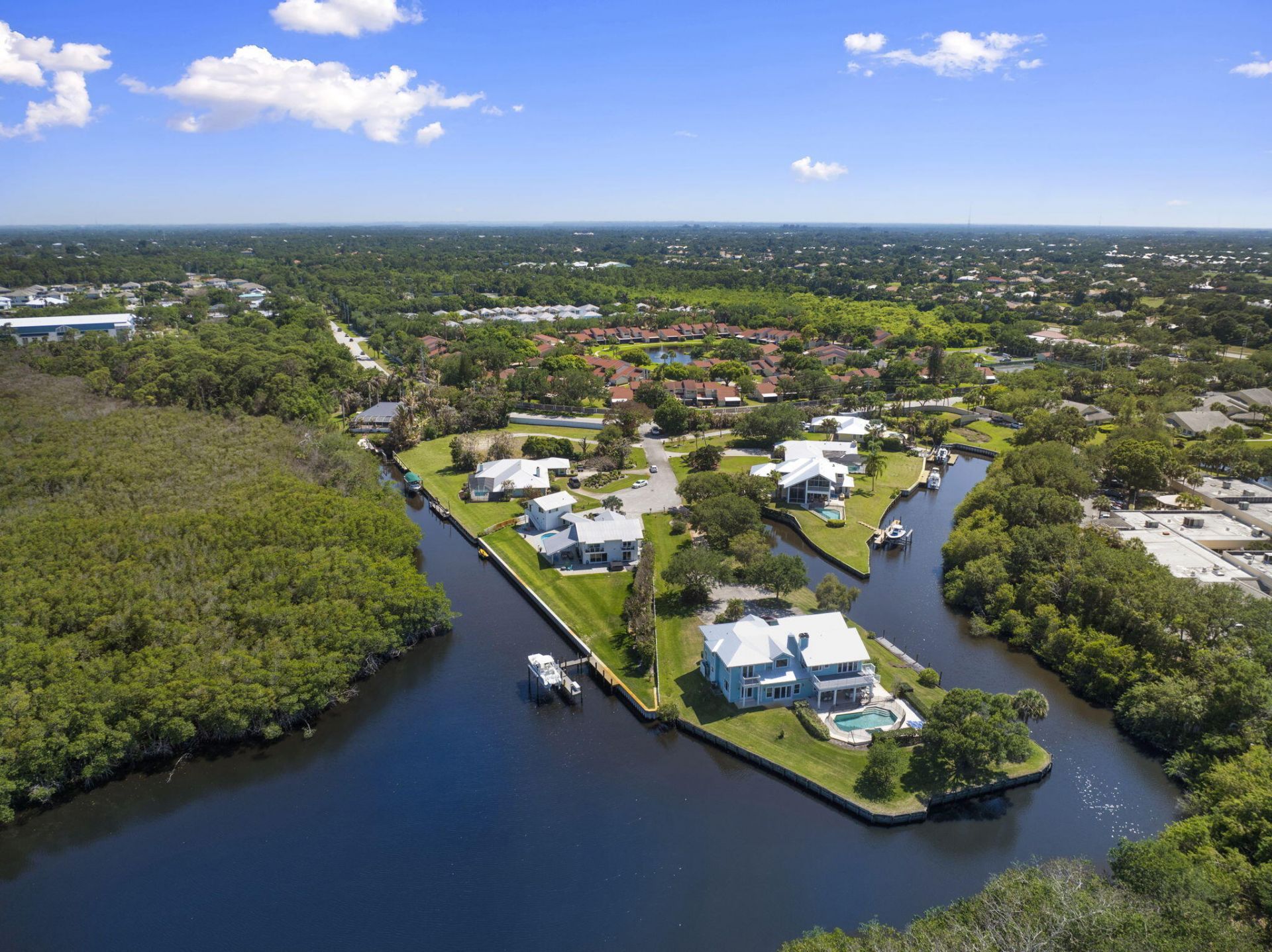 1515 SW Pendarvis Court, Palm City, FL 34990 Photo