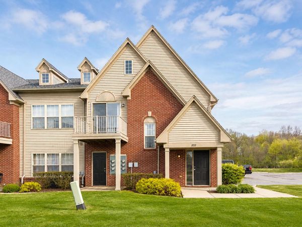 1039 Addington Lane, Ann Arbor, MI 48108
