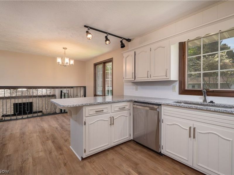1424 Oak Street, Dover, OH 44622 Photo 17
