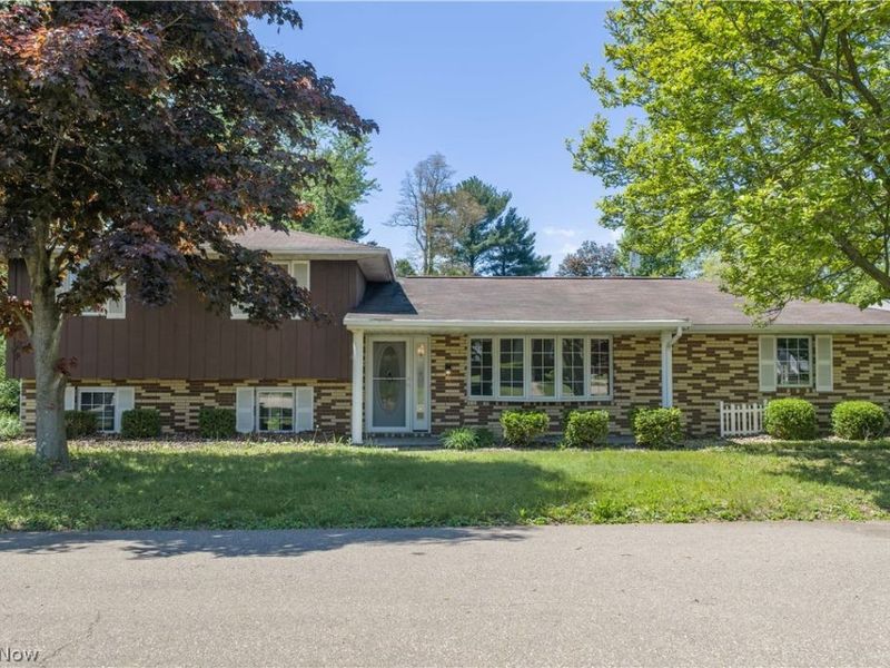 1424 Oak Street, Dover, OH 44622 Photo 8