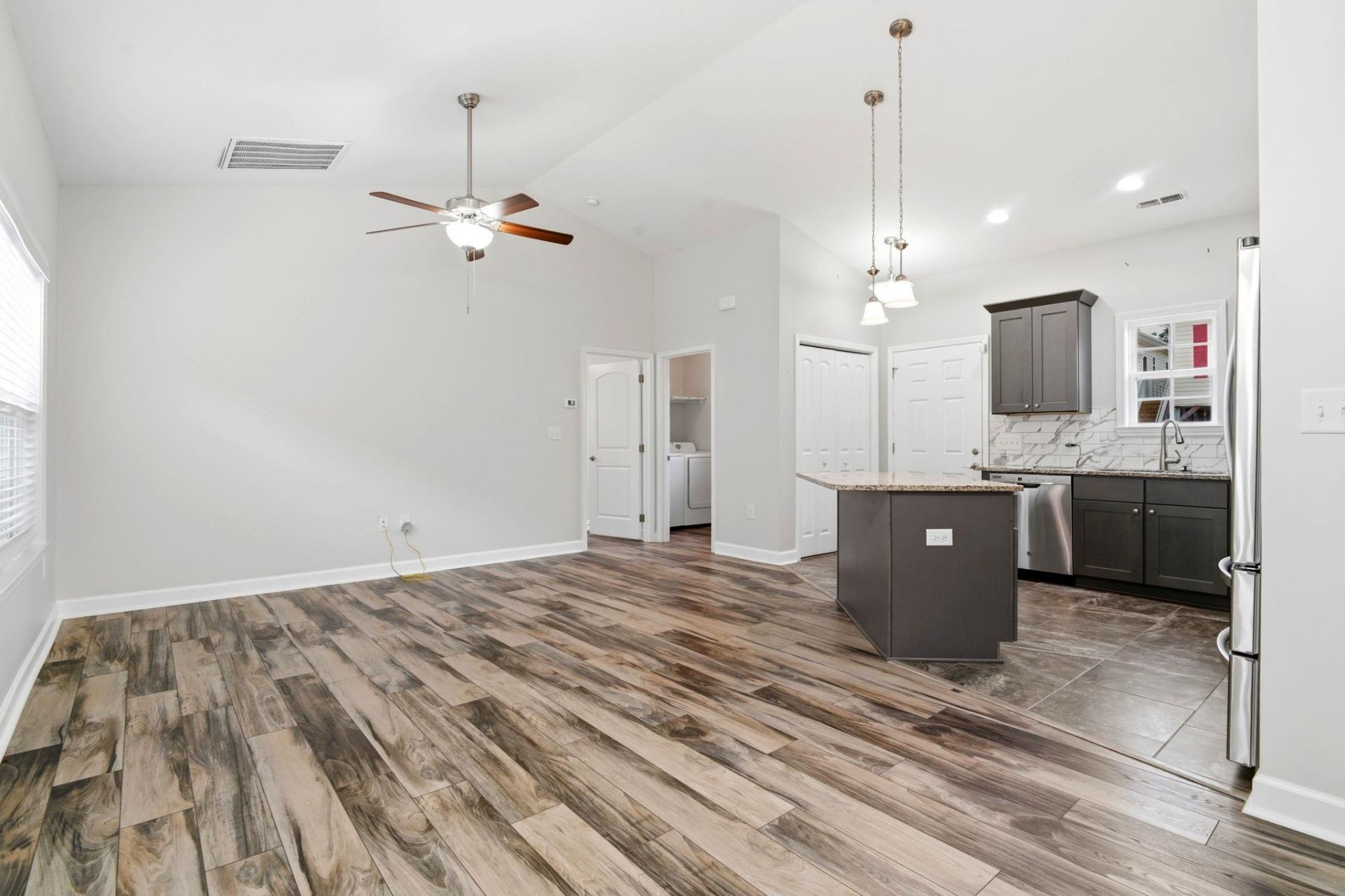 4352 Grande Harbour Blvd. Photo 5