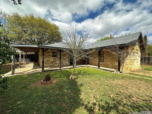 10B FM 473, Comfort, TX 78013
