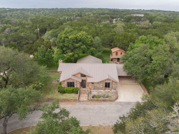 365 BUFFALO SPRINGS RD, New Braunfels, TX 78132