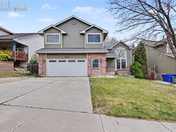 3910 Sedgewood Way, Colorado Springs, CO 80918