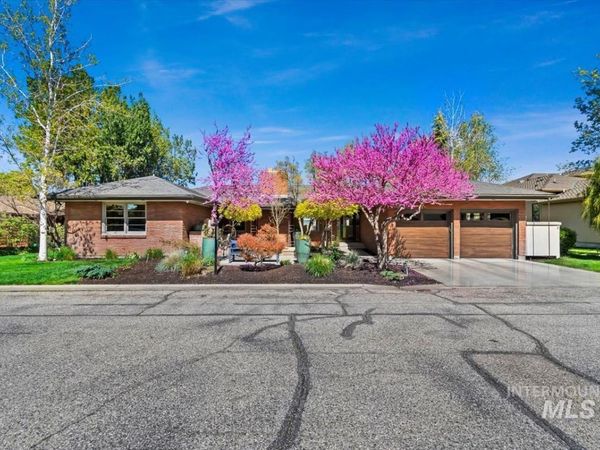 4814 W Roberts Rd, Boise, ID 83705