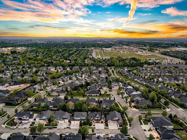 6041 N Mitchum Ave., Meridian, ID 83646