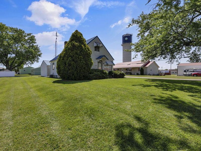 300 N Johns Street , Amanda, OH 43102 Photo 33