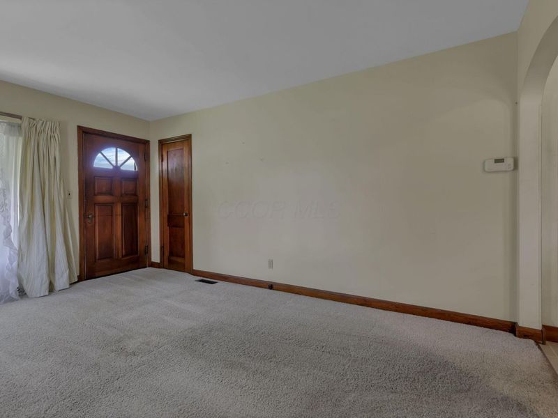 300 N Johns Street , Amanda, OH 43102 Photo 4