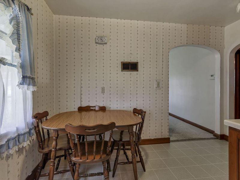 300 N Johns Street , Amanda, OH 43102 Photo 8