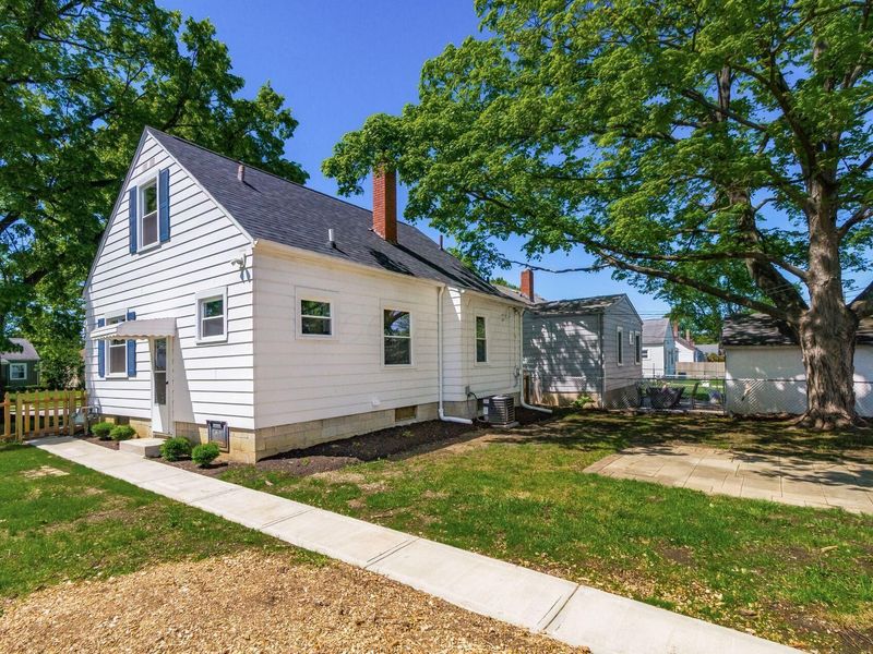 392 E Jeffrey Place, Columbus, OH 43214 Photo 33