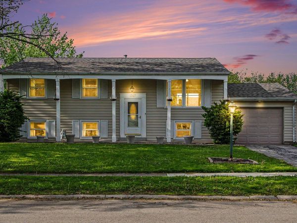 1707 Peachtree Drive , Valparaiso, IN 46383