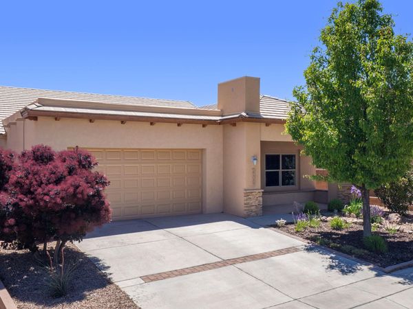 6530 Basket Weaver Avenue NW, Albuquerque, NM 87114
