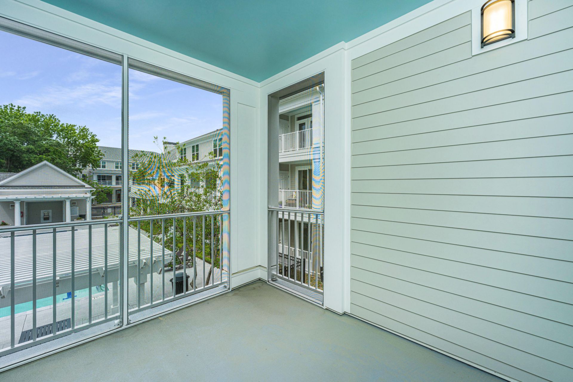 130 River Landing Drive Photo 16
