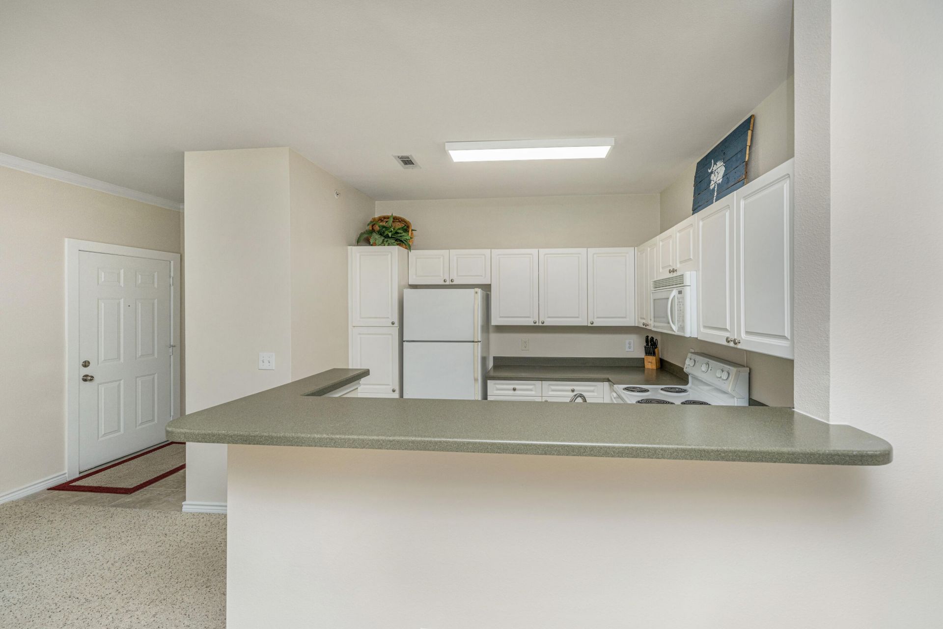 130 River Landing Drive Photo 5