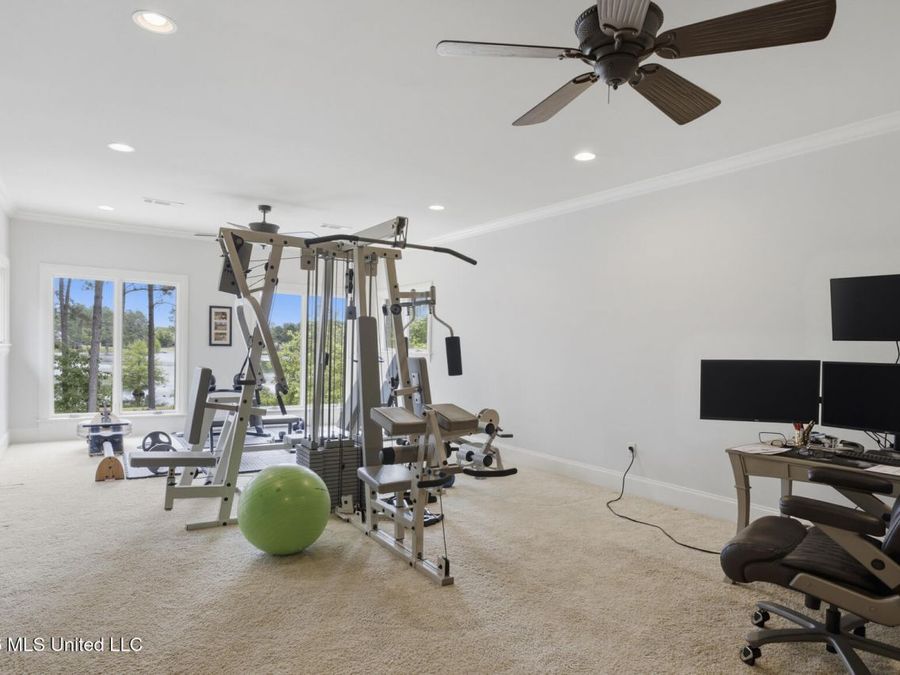 Property Image 37