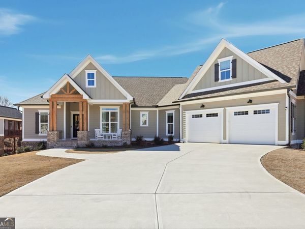 33 Baker Pond Court, Jefferson, GA 30549