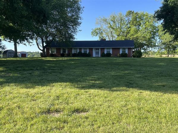 346 Jack Simmons Road , Bowling Green, KY 42101